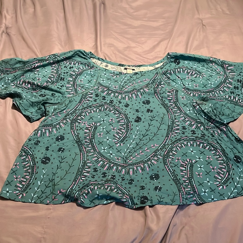 Flowy top